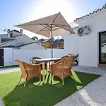Linda Vista Apartment
